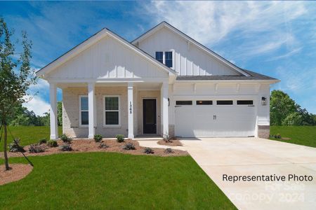 New construction Single-Family house 1368 Cedardale Lane, Unit 34, Denver, NC 28037 - photo 0 0