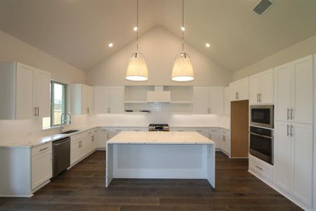 New construction Single-Family house 708 Allison Drive, Van Alstyne, TX 75495 Belfast- photo 4 4