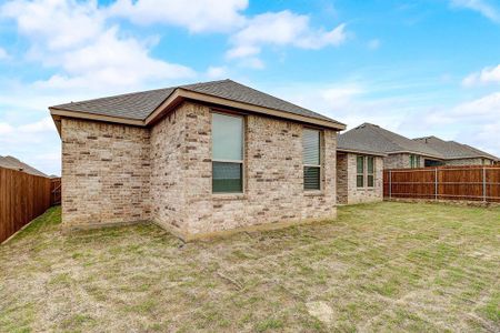 New construction Single-Family house 214 Cheyenne Trail, Alvarado, TX 76009 - photo 26 26