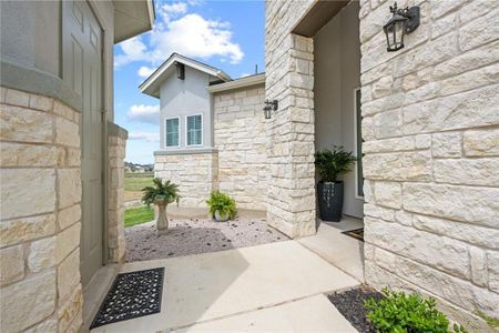 New construction Single-Family house 3513 Trigger Trail, Leander, TX 78641 - photo 37 37