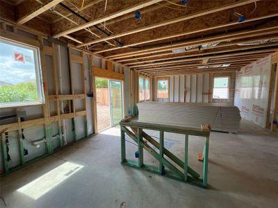 New construction Single-Family house 905 Palo Brea Loop, Hutto, TX 78634 Colton Homeplan- photo 13 13