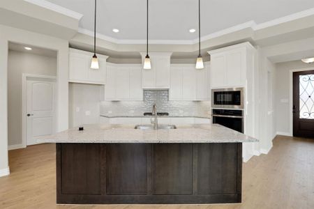 New construction Single-Family house 6121 Villaggio Trail, Fort Worth, TX 76123 Portico- photo 6 6