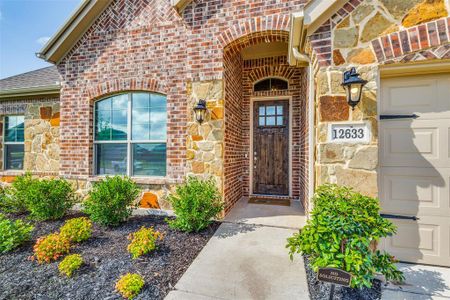 New construction Single-Family house 12633 Panther Creek Drive, Godley, TX 76044 - photo 2 2