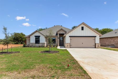 New construction Single-Family house 736 Jameson, Springtown, TX 76082 - photo 0