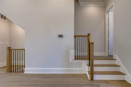New construction Townhouse house 615 Baugh Drive, Irving, TX 75039 - photo 4 4