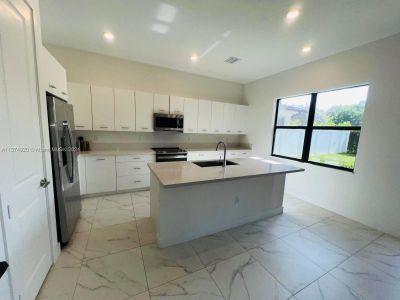 New construction Single-Family house 4349 Sw 173Rd Ave, Miramar, FL 33029 - photo 3 3