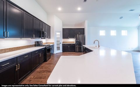 New construction Single-Family house 317 Merlot Drive, Alvin, TX 77511 - photo 17