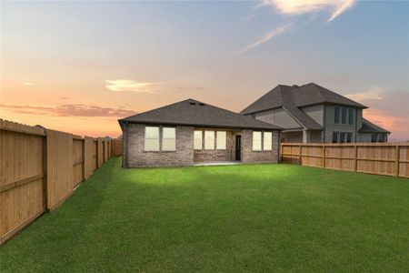 New construction Single-Family house 3906 Silver Falls Lane, League City, TX 77573 Oxford Homeplan- photo 14 14
