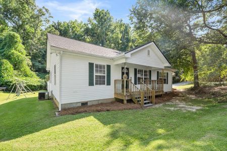 New construction Single-Family house 431 Holly Drive, Gainesville, GA 30501 - photo 1 1