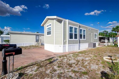 New construction Manufactured Home house 7060 Fairview Village Circle, Winter Haven, FL 33881 - photo 17 17