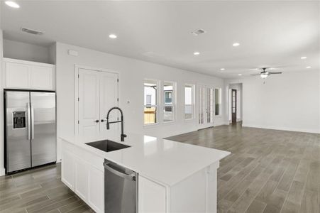 New construction Single-Family house 8808 Apogee Boulevard, Austin, TX 78744 - photo 12 12