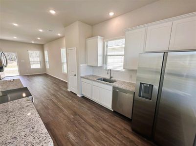 New construction Single-Family house 2018 Cedar Branch Drive, Conroe, TX 77306 - photo 1 1