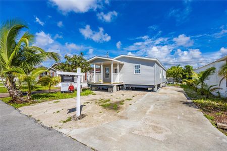 New construction Mobile Home house 2671 Sw 54Th St, Dania Beach, FL 33312 - photo 0