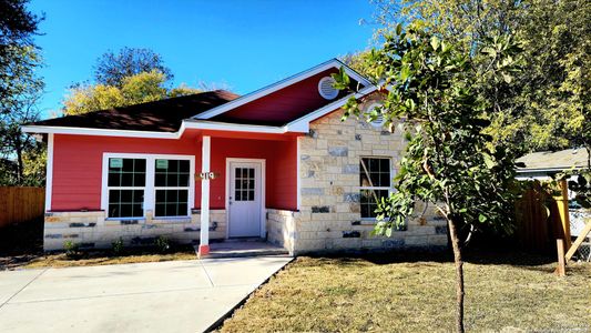 New construction Single-Family house 419 S San Manuel St, San Antonio, TX 78237 - photo 0
