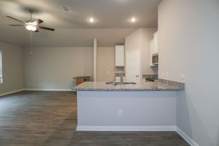 New construction Single-Family house 5518 Coral Valley, San Antonio, TX 78242 - photo 8 8
