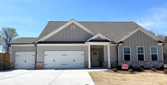 New construction Single-Family house Hidden Fields Way, Hoschton, GA 30548 - photo 0