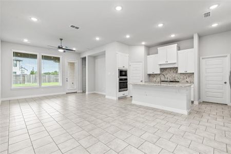 New construction Single-Family house 6602 Albany Forest Court, Katy, TX 77494 - photo 6 6