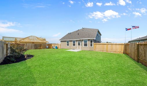 New construction Single-Family house 8438 Quiet Bay Drive, Baytown, TX 77523 Ivory- photo 27 27