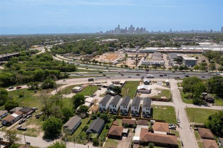 New construction Single-Family house 1513 E 31St Street, Houston, TX 77022 - photo 38 38