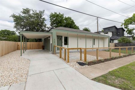 New construction Condo/Apt house 8104 Lazy Ln, Unit 2, Austin, TX 78757 - photo 29 29