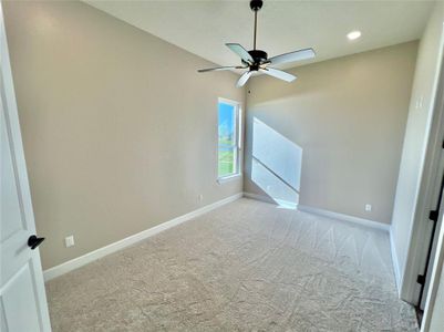 New construction Single-Family house 835 Oak Ridge Drive, Angleton, TX 77515 - photo 32 32