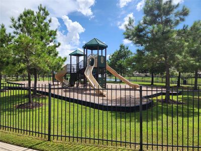 New construction Single-Family house 24623 Keswick Valley Way, Tomball, TX 77375 - photo 27 27