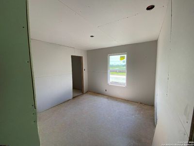New construction Single-Family house 1409 Alleyton Court, Seguin, TX 78155 Gage Homeplan- photo 17 17