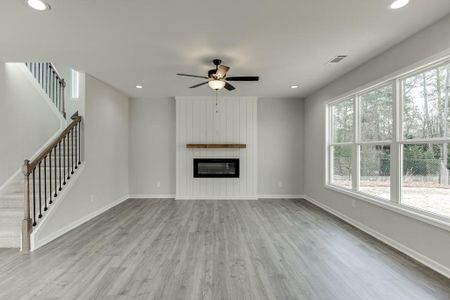 New construction Single-Family house 2554 Hickory Valley Drive, Snellville, GA 30078 - photo 10 10
