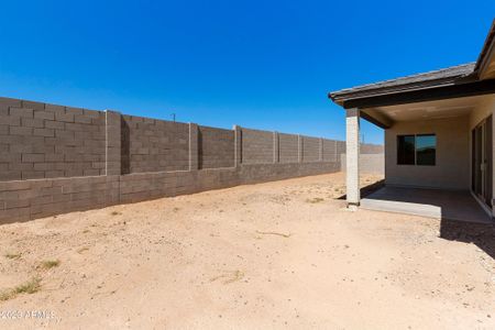 New construction Single-Family house 5522 N 193Rd Avenue, Litchfield Park, AZ 85340 - photo 31 31