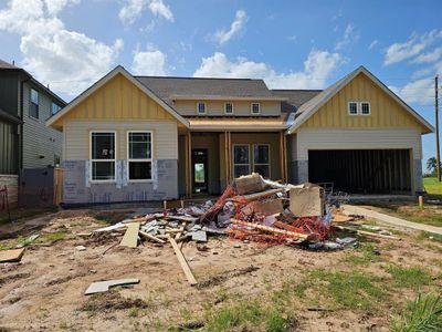 New construction Single-Family house 32634 Fly Fish Way, Fulshear, TX 77441 Montgomery- photo 2 2