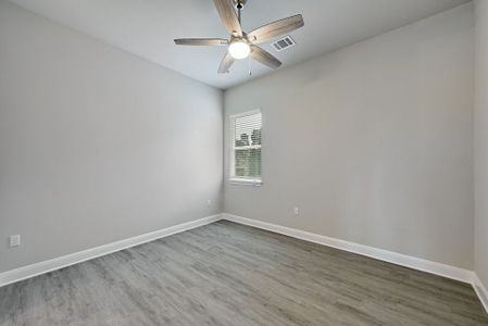 New construction Single-Family house 20500 FM Road 1431, Unit 200, Lago Vista, TX 78645 - photo 28 28