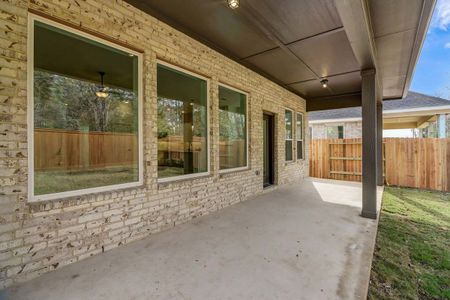 New construction Single-Family house 29634 Conifer Street, Tomball, TX 77375 - photo 11 11