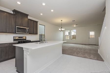 New construction Single-Family house 9506 Devils River, Converse, TX 78109 Plan 2701- photo 1 1