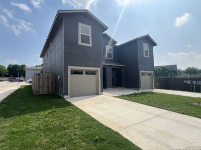 New construction Multi-Family house 6302 Luglio Ln, San Antonio, TX 78233 - photo 0