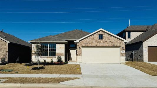 New construction Single-Family house 1129 Southwark Drive, Fort Worth, TX 76247 HOBBS- photo 0 0