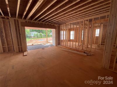 New construction Single-Family house 5521 Fairview Road, Charlotte, NC 28209 - photo 32 32