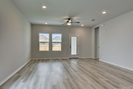 New construction Single-Family house 7815 Viper Cove, San Antonio, TX 78253 Alyssa Homeplan- photo 17 17