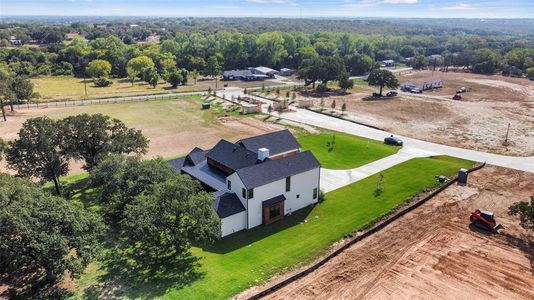 New construction Single-Family house 1004 Estancia Boulevard, Weatherford, TX 76088 - photo 0 0