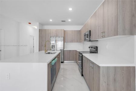 New construction Townhouse house 22537 Sw 125 Ave, Unit B, Miami, FL 33170 - photo 11 11