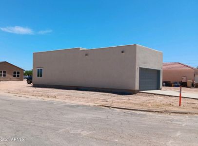 New construction Single-Family house 15941 S Animas Road, Arizona City, AZ 85123 - photo 1 1