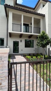 New construction Townhouse house 8212 Nw 43Rd St, Unit 8212, Doral, FL 33166 - photo 4 4