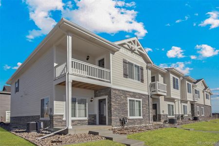 New construction Townhouse house 165 Robin Road, Johnstown, CO 80534 Monarch- photo 0