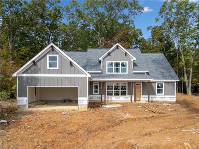 New construction Single-Family house 32 Shoreline Drive, Cartersville, GA 30120 - photo 0 0