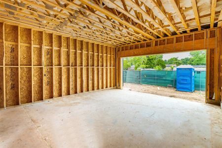 New construction Single-Family house 4006 Bennington Street, Houston, TX 77016 - photo 16 16