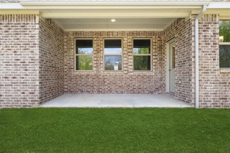 New construction Single-Family house 100 North Highland Drive, Sanger, TX 76266 - photo 42 42