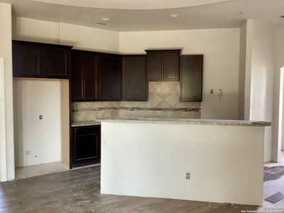 New construction Single-Family house 11103 Bird Pepper, San Antonio, TX 78245 Lantana- photo 6 6