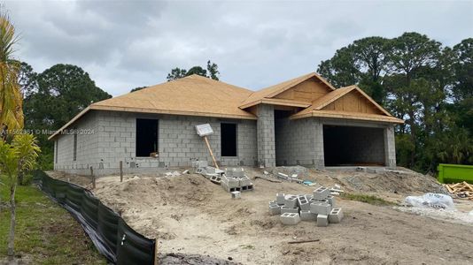 New construction Single-Family house 963 Sareta St Se, Palm Bay, FL 32909 - photo 1 1