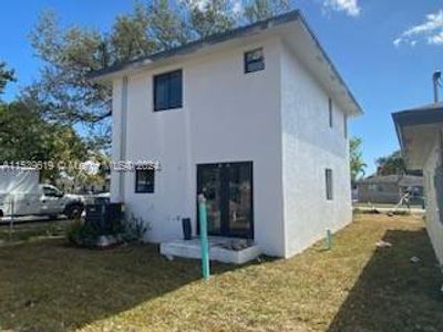 New construction Single-Family house 1805 Nw 113 Ter, Miami, FL 33167 - photo