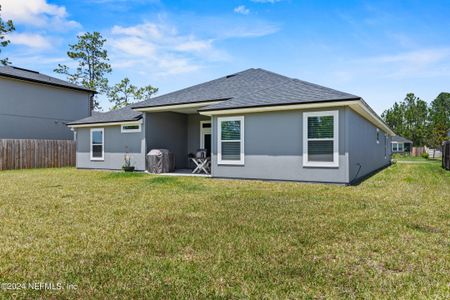 New construction Single-Family house 3219 Vianey Place, Green Cove Springs, FL 32043 - photo 42 42
