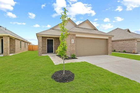 New construction Single-Family house 1701 Luke Street, Ennis, TX 75119 Christian Meadows - The Pinewood- photo